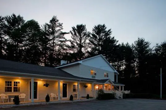 Golden Apple Inn hotel hero