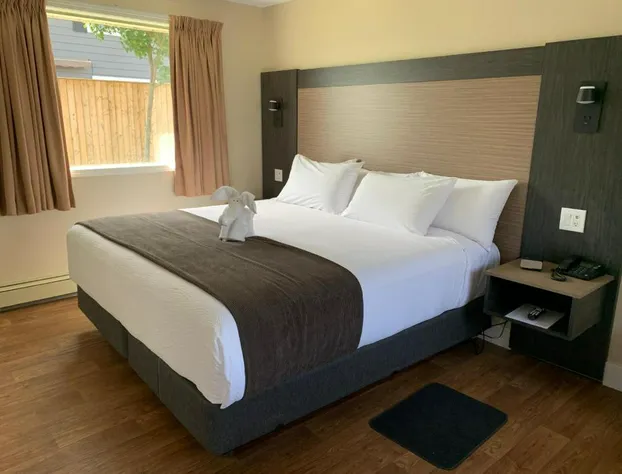 Cairns Motel hotel detail image 4