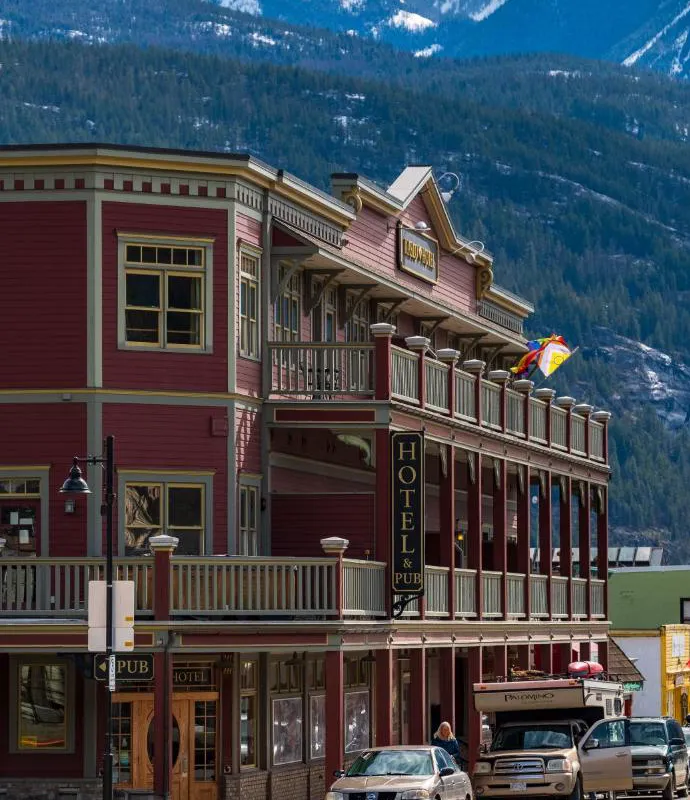 Kaslo Hotel hotel hero