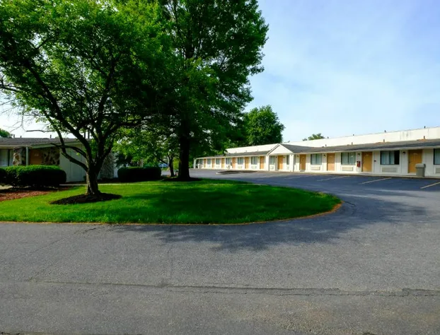 American Inn hotel detail image 1