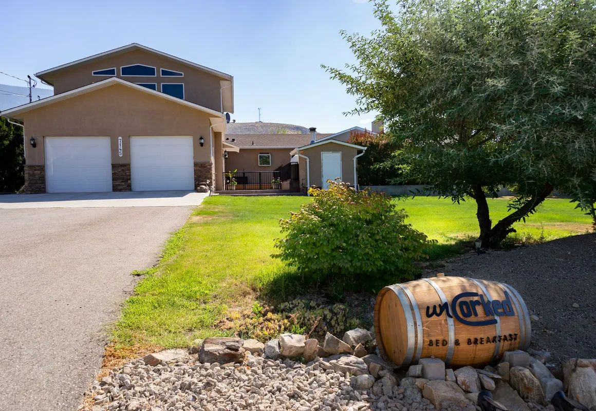 Uncorked Bed & Breakfast hotel hero