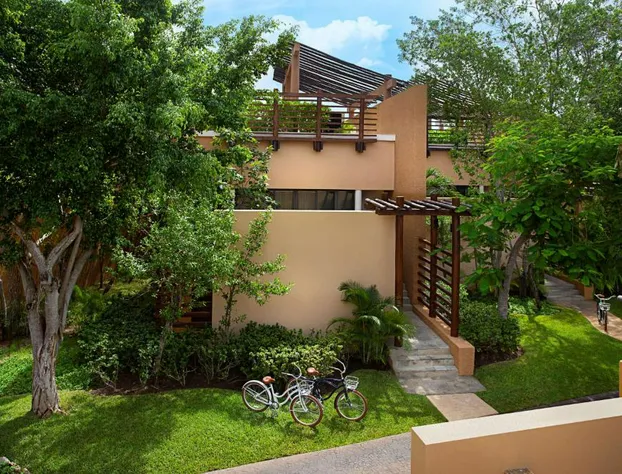 Banyan Tree Mayakoba hotel detail image 1