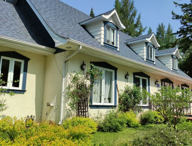 La Tremblante hotel detail image 1