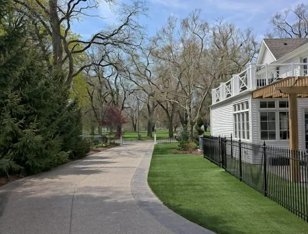 Greenview Manor Luxury Bed & Breakfast hotel detail image 4