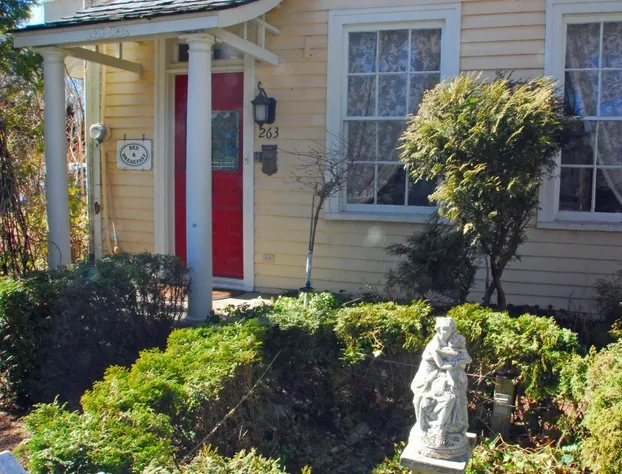 Apple Tree Historic B&B hotel detail image 1