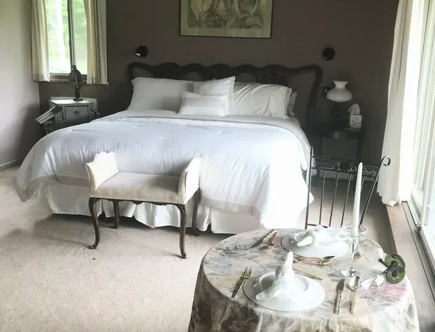 Berkshire Mountain House hotel detail image 4