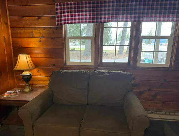 Kootenai Valley Motel hotel detail image 3