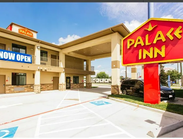 Palace Inn Conroe hotel detail image 1