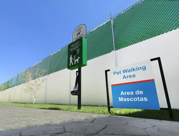 Candlewood Suites Celaya by IHG hotel detail image 1