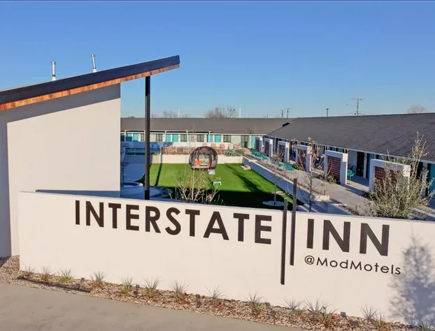 Interstate Inn hotel detail image 1