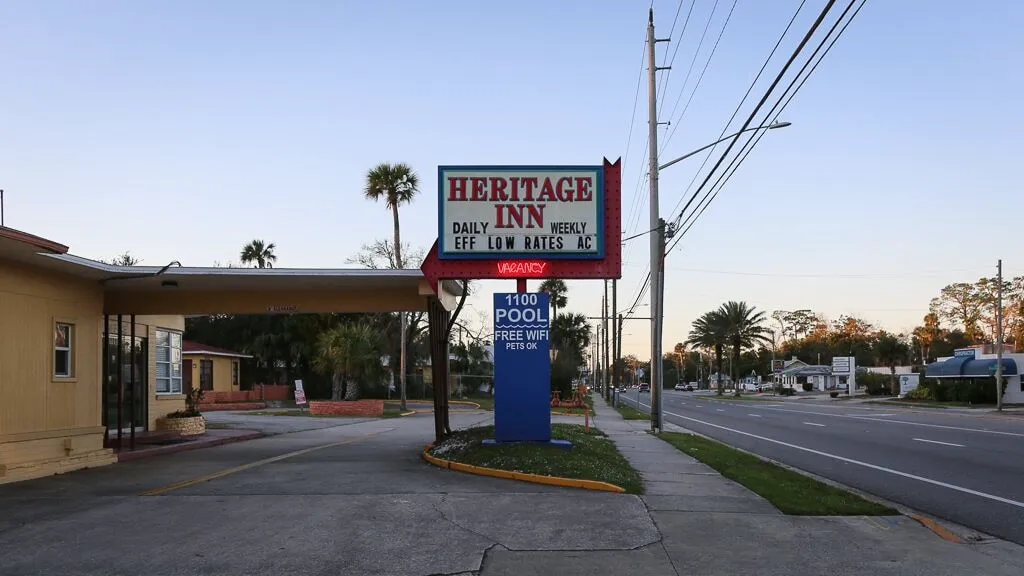 Heritage Inn hotel hero
