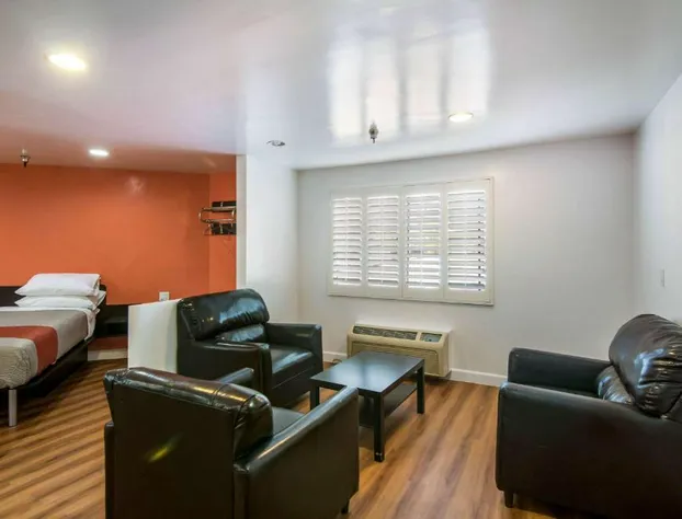 Motel 6 Monterey Park, CA hotel detail image 4