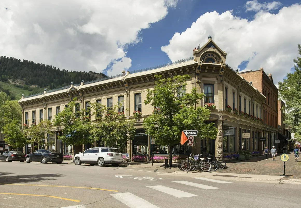 The Residence Hotel hotel hero