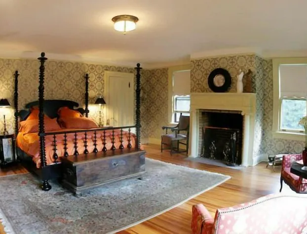 Rock Hall Luxe Lodging hotel detail image 4