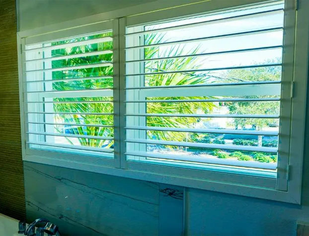 Ivory Sands Beach Suites hotel detail image 2