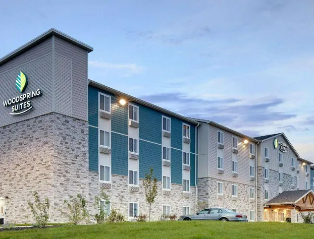 WoodSpring Suites Carol Stream - Chicago hotel detail image 1