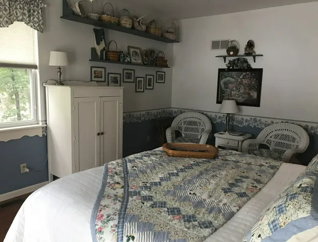 Bass and Baskets B & B hotel detail image 4