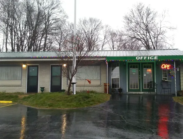 Eleven E Motel hotel detail image 1