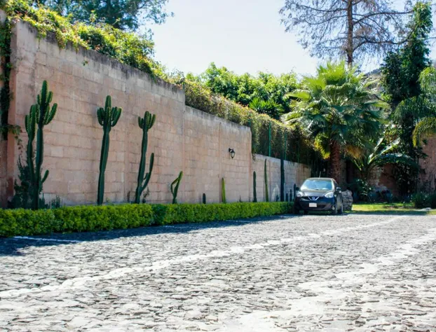 Valle Dorado hotel detail image 4