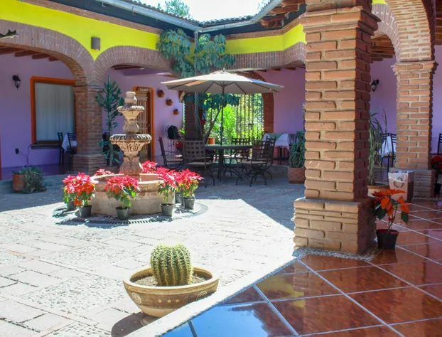 Valle Dorado hotel detail image 2