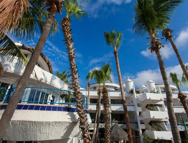 Club Cascadas De Baja hotel detail image 2