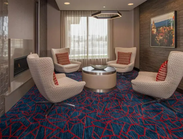 Fairfield Inn & Suites by Marriott Altoona hotel detail image 3