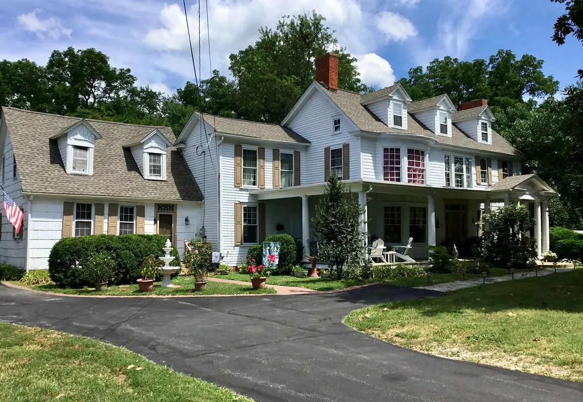 Governor's Bed and Breakfast hotel hero