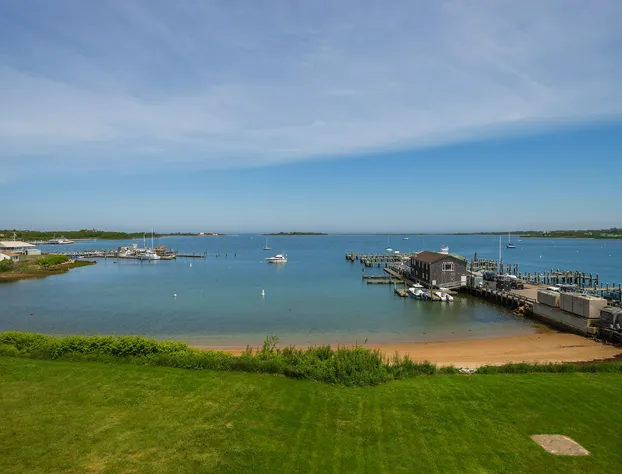 Narragansett Inn hotel detail image 1