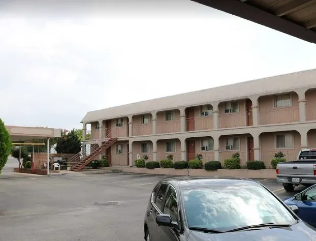 Cactus Inn and Suites hotel detail image 1