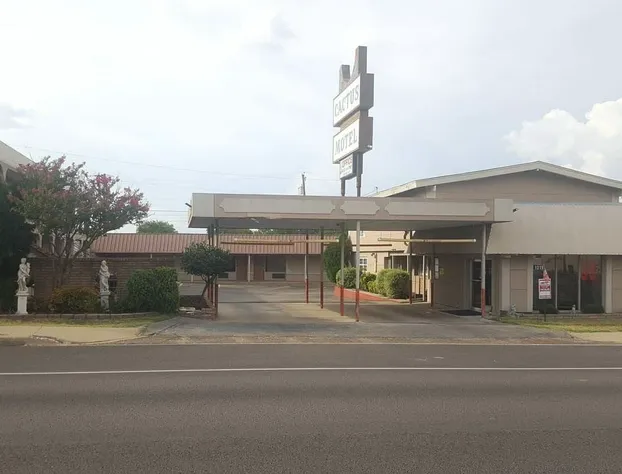 Cactus Inn and Suites hotel detail image 2