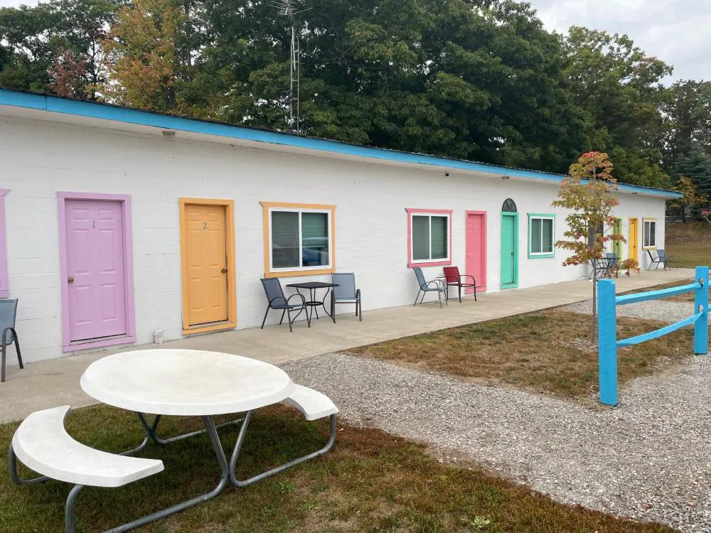 Riverview Inn hotel hero