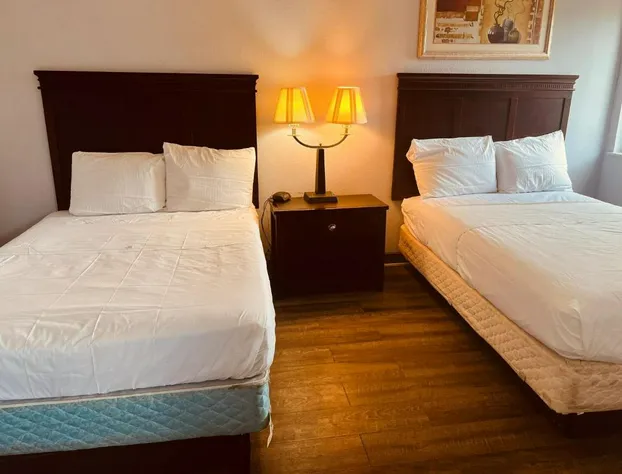 Palace Inn & Suites - Newport News/Jefferson Ave hotel detail image 2