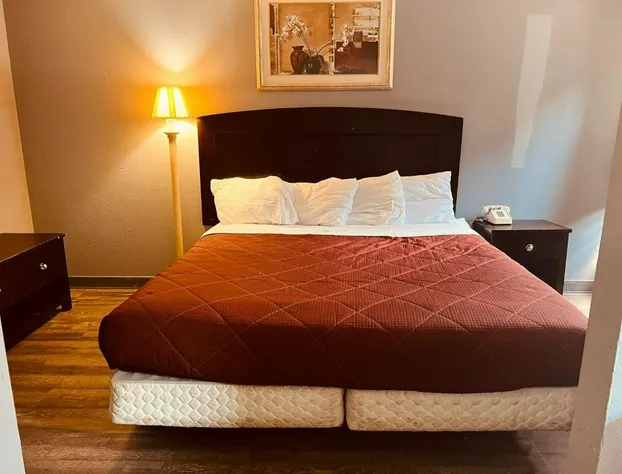 Palace Inn & Suites - Newport News/Jefferson Ave hotel detail image 3