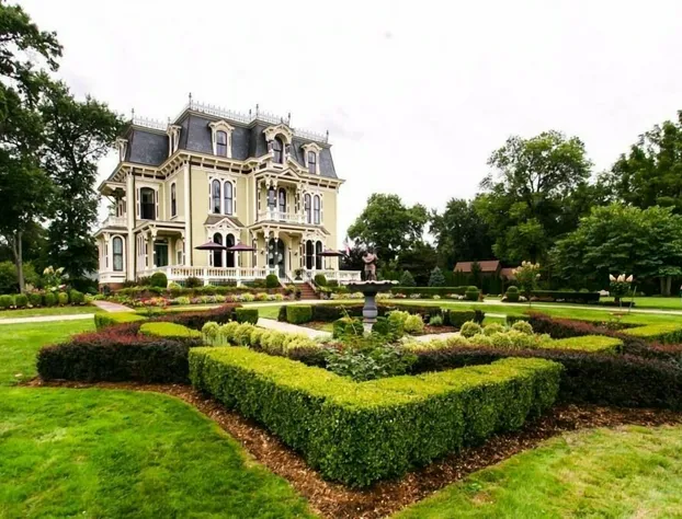 Silas W Robbins House Bed & Breakfast hotel detail image 1