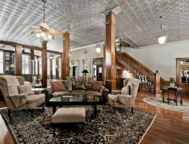 New Orleans Hotel Eureka Springs hotel detail image 2