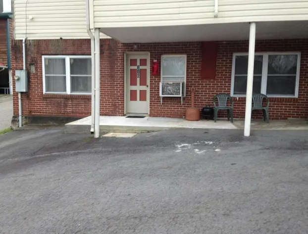 Phillips Historic Motel & Cottages hotel detail image 4