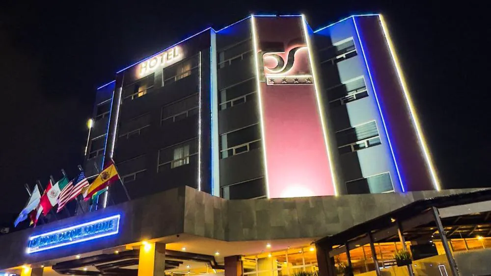 Hotel Parque Satelite hotel hero