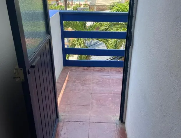 Hotel & Hostal Mayflower hotel detail image 4