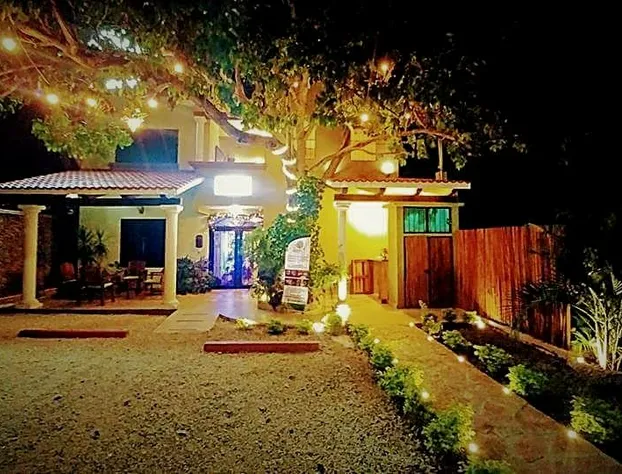 El Roble Hotel hotel detail image 1