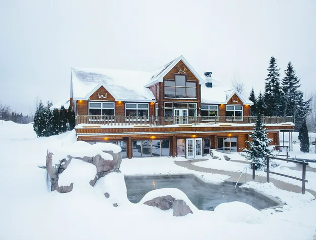 Appalaches Lodge Spa Et Villegiature hotel detail image 4