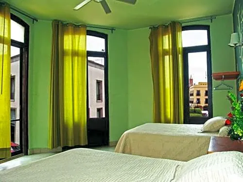 Hotel Plaza Queretaro hotel hero