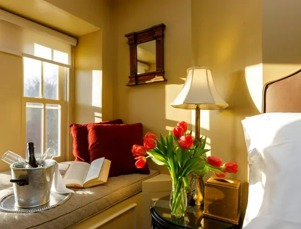 Woolverton Inn hotel detail image 2