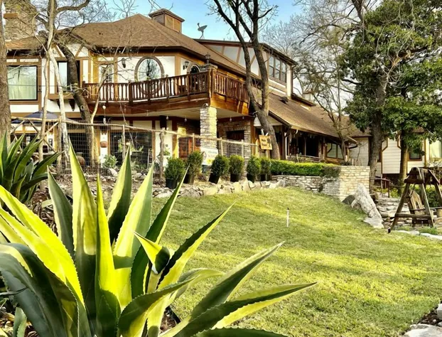 Creekhaven Inn & Spa hotel detail image 2