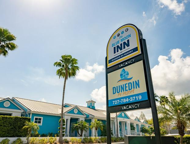 Sun Retreats Dunedin hotel detail image 1