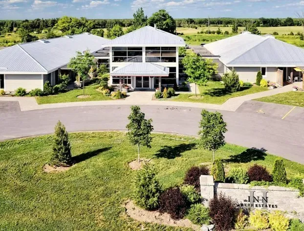 Huff Estates Inn & Winery hotel detail image 4