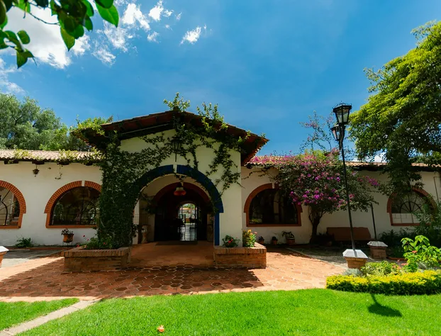 Bungalows Lolita hotel detail image 4