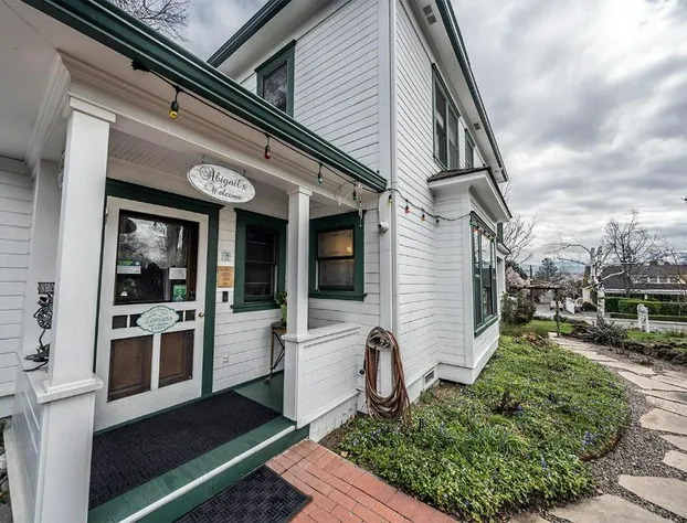 Abigail’s Bed & Breakfast Inn hotel detail image 2