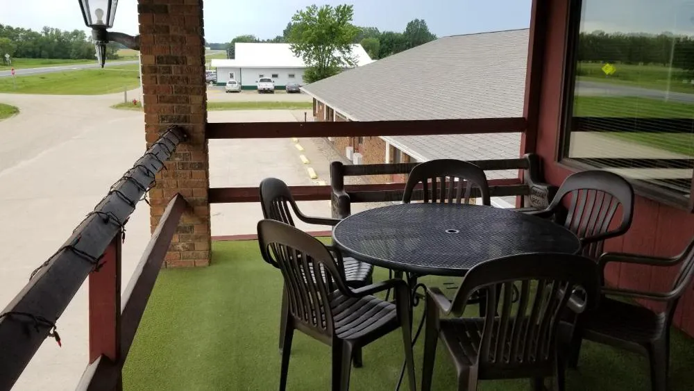 Alexander House Motel hotel hero