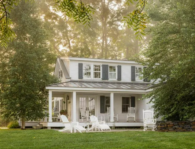 Hill Farm Inn hotel detail image 1