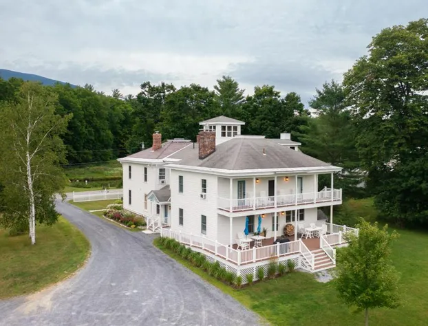 Hill Farm Inn hotel detail image 2